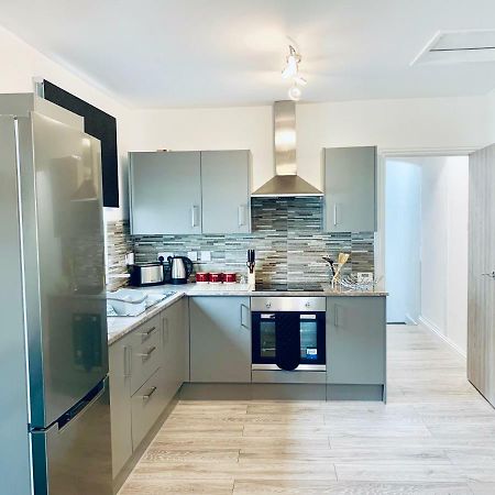 Ocean Holiday Apartments Plymouth Ngoại thất bức ảnh