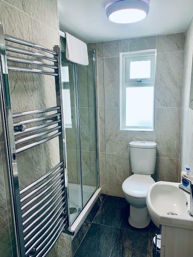 Ocean Holiday Apartments Plymouth Ngoại thất bức ảnh